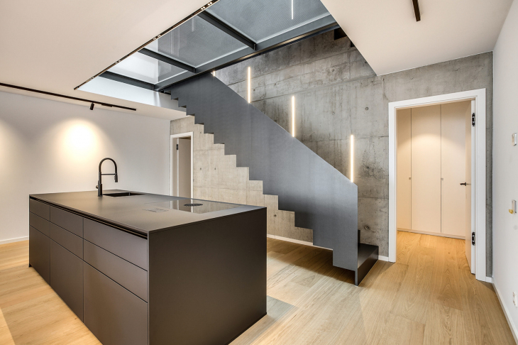 „Ahnfeld37“ – Exklusives Neubau-Townhouse mit trendigem Loft-Charakter im Düsseldorfer Zooviertel Maisonettewohnung in Düsseldorf / Düsseltal